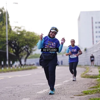 Runner Photo 8388648