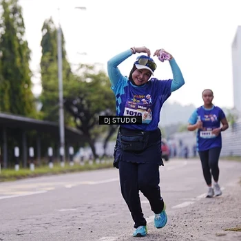 Runner Photo 8388657