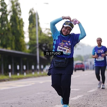 Runner Photo 8388665