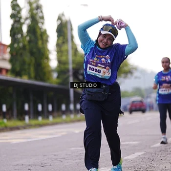Runner Photo 8388668