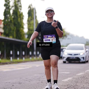 Runner Photo 8388698