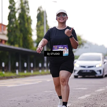 Runner Photo 8388701