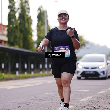 Runner Photo 8388703