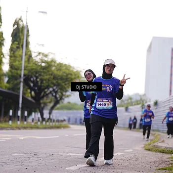 Runner Photo 8388713