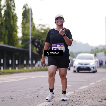 Runner Photo 8388715