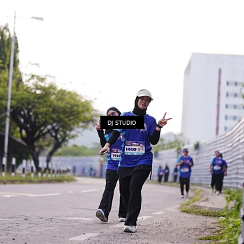 Runner Photo 8388717