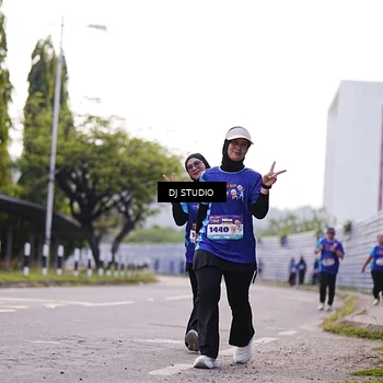 Runner Photo 8388718
