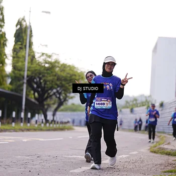 Runner Photo 8388719