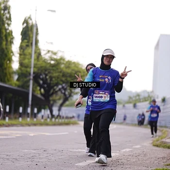 Runner Photo 8388721