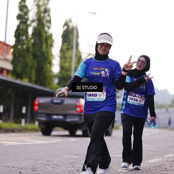 Runner Photo 8388726