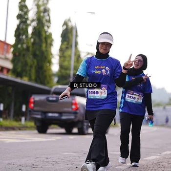 Runner Photo 8388730