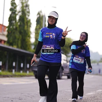 Runner Photo 8388731