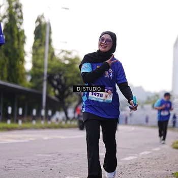 Runner Photo 8388740