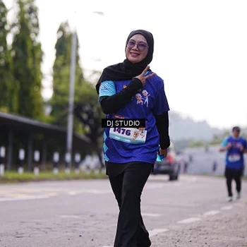 Runner Photo 8388747