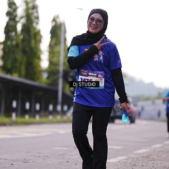 Runner Photo 8388750