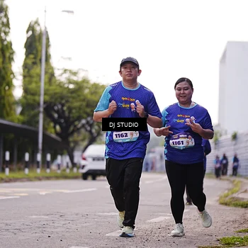 Runner Photo 8388757