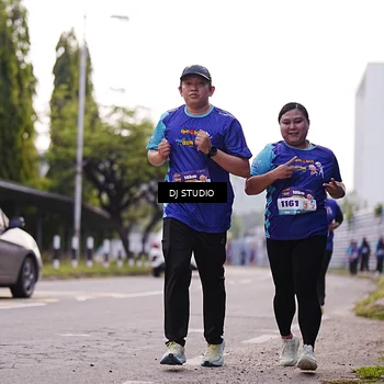 Runner Photo 8388758