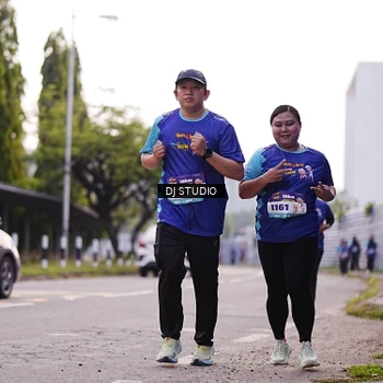 Runner Photo 8388762