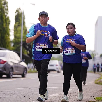 Runner Photo 8388766