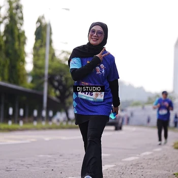 Runner Photo 8388769