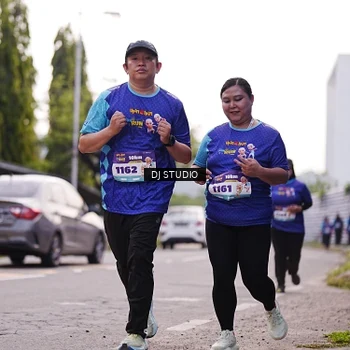 Runner Photo 8388771