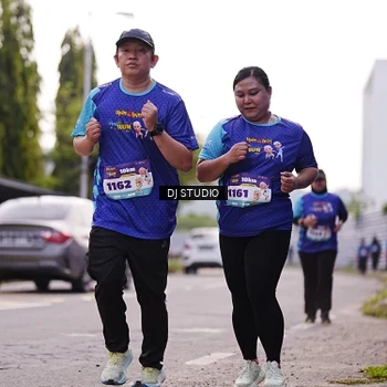 Runner Photo 8388775