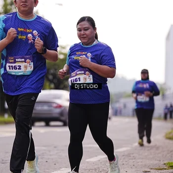 Runner Photo 8388785