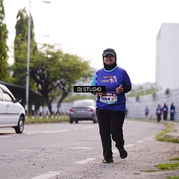 Runner Photo 8388794