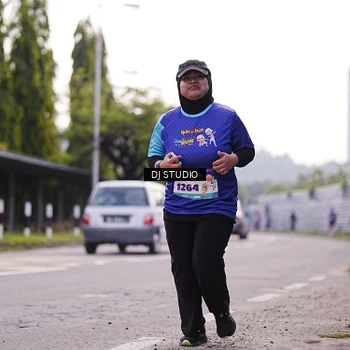 Runner Photo 8388802