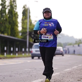 Runner Photo 8388807