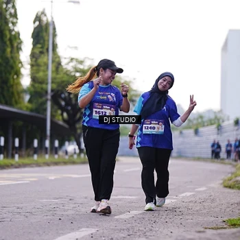 Runner Photo 8388814
