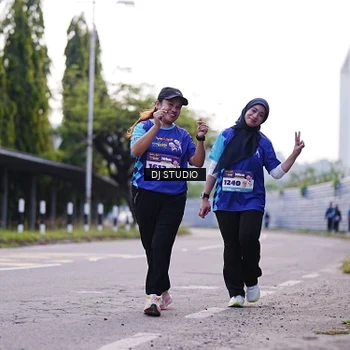 Runner Photo 8388817