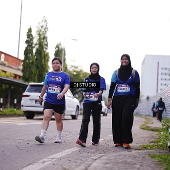 Runner Photo 8388835