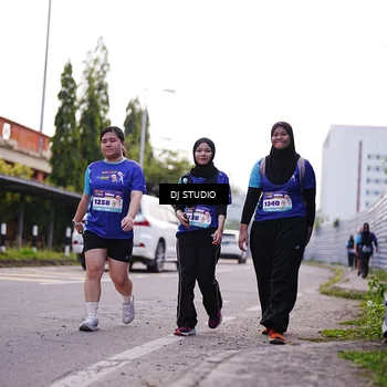 Runner Photo 8388841