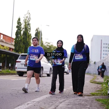 Runner Photo 8388847