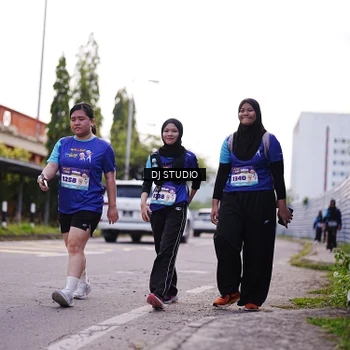 Runner Photo 8388849
