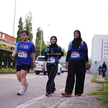 Runner Photo 8388850