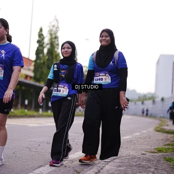 Runner Photo 8388871