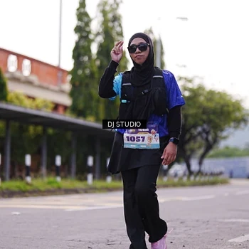 Runner Photo 8388879