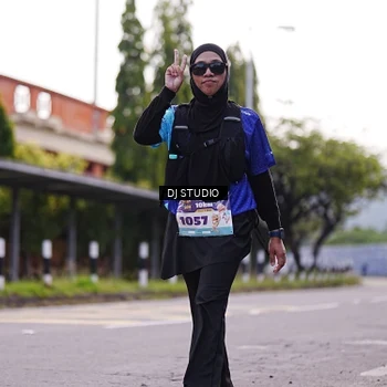 Runner Photo 8388883