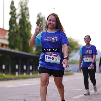 Runner Photo 8388905