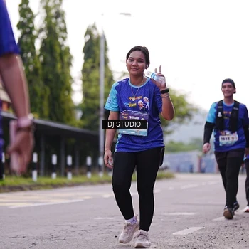 Runner Photo 8388909
