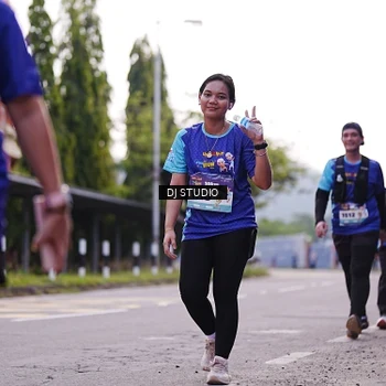 Runner Photo 8388910