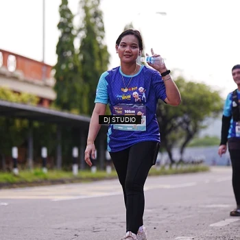 Runner Photo 8388923