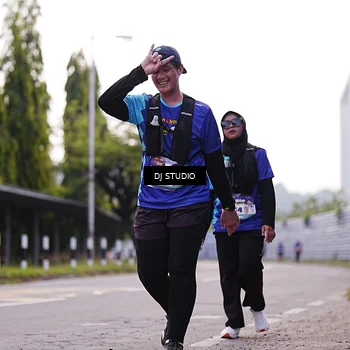Runner Photo 8388931