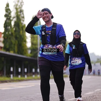 Runner Photo 8388940