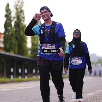 Runner Photo 8388941