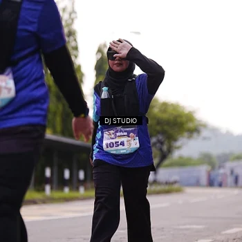 Runner Photo 8388949