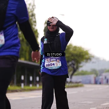 Runner Photo 8388951