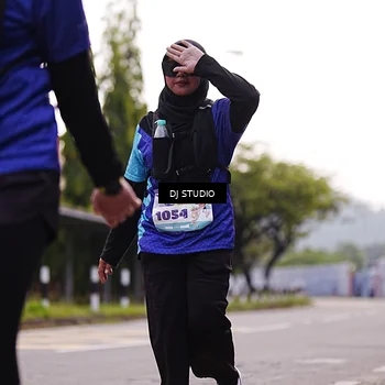 Runner Photo 8388953